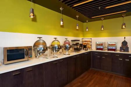 Best Western Plus East Side - 36