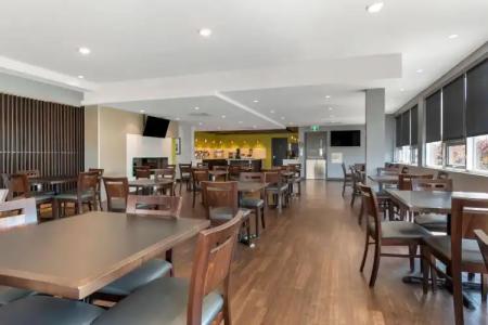 Best Western Plus East Side - 33