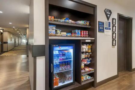 Best Western Plus East Side - 11