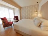 Superior Double room with balcony and with city view