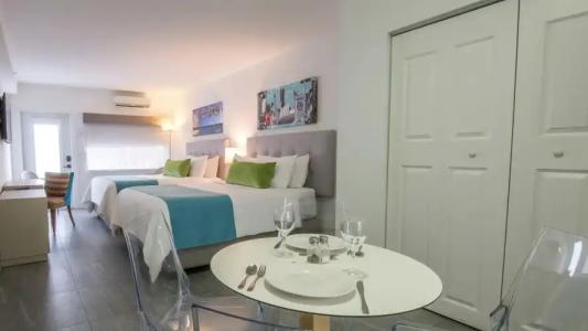 Park Royal Miami Beach - 32