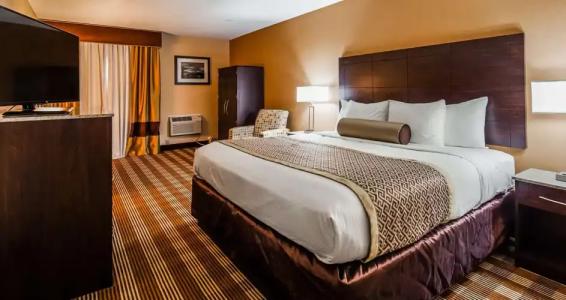 Best Western Cape Cod - 36