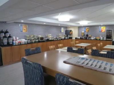 Best Western Cape Cod - 24