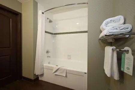 Best Western Pacific Inn - 10