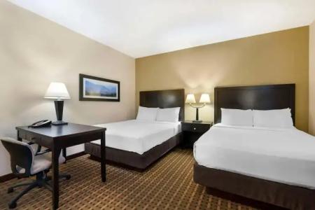 Best Western Pacific Inn - 33