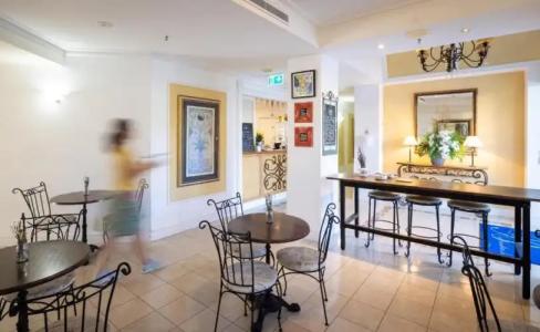 Bel Air on Broadbeach - Official - 38