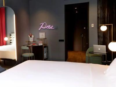 Axel Madrid - Adults Only - 3