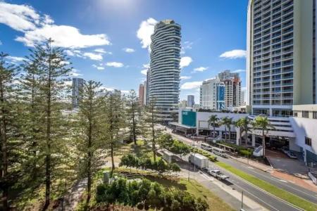 Mantra Broadbeach on the Park - 49