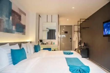 Haven't Met Bangkok Silom by Cross Collection - 42