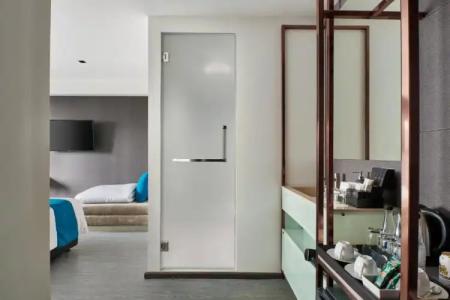 Haven't Met Bangkok Silom by Cross Collection - 33