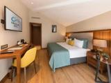 Standard Triple room with balcony
