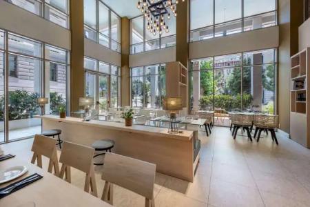 Brown Kubic, a member of Browns - 17