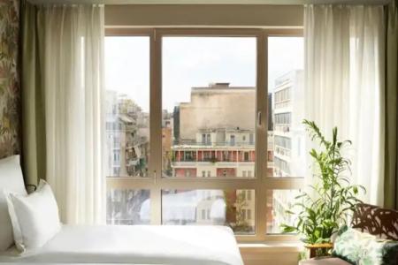 Brown Kubic, a member of Browns - 11