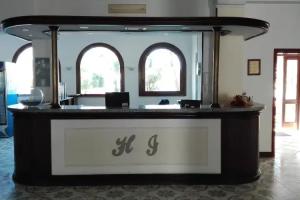 Mondragone - Hotels