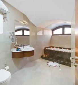 Hurry Inn Merter Istanbul - 78