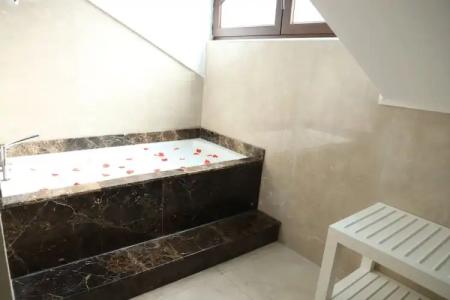 Hurry Inn Merter Istanbul - 88