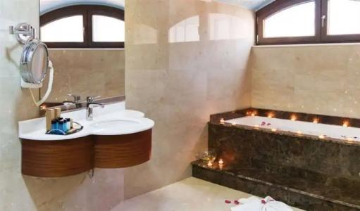 Hurry Inn Merter Istanbul - 93