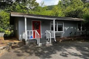 Meadowlark Motel, Maggie Valley