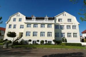 Hotel Esplanade Garni, Kuhlungsborn