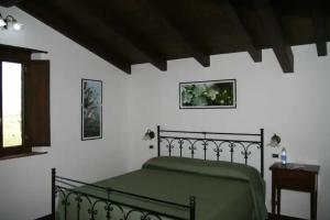 Il Casale delle Fragole, Fondi