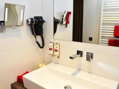 Hotel-Restaurant Rotes Einhorn Düren *** Superior - 6