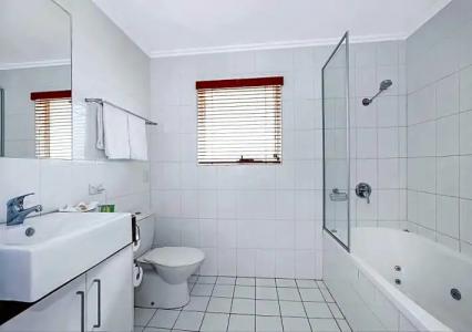 Comfort Inn & Apartments Northgate Airport - 48