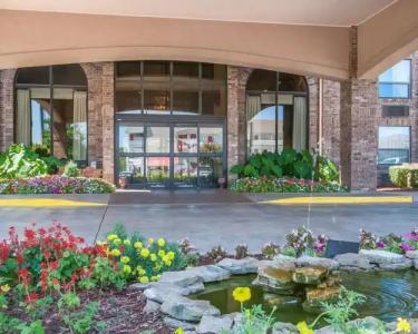 Comfort Inn at Thousand Hills - 20