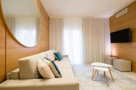 Metropol Ceccarini Suite - 99