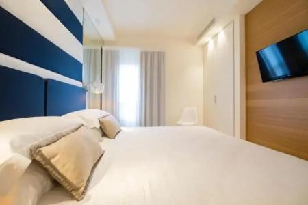 Metropol Ceccarini Suite - 88