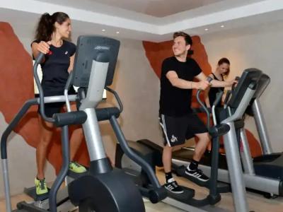 Rotes Einhorn **** - 10