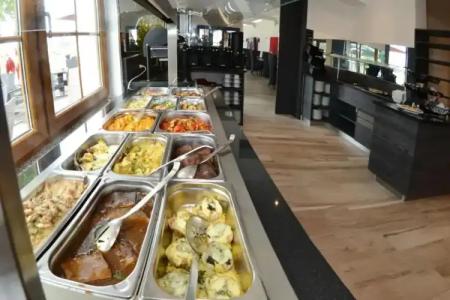 Rotes Einhorn **** - 1