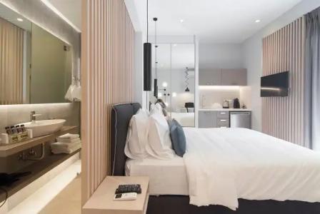 Acropolis Stay - 120