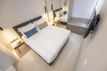 Acropolis Stay - 4
