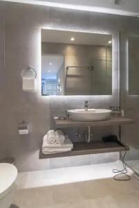 Acropolis Stay - 105