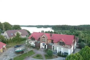 Auksine gerve, Plateliai