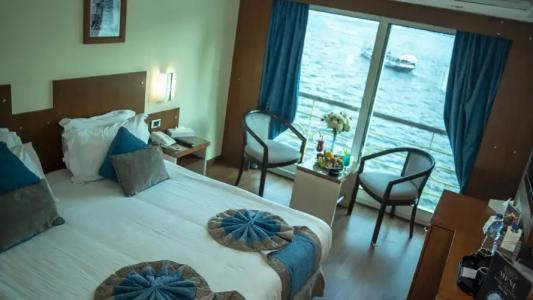 Nile View Jewel - 21