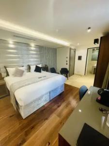 The Village Boutique and SPA - 40