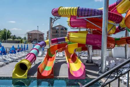 Garni Hollywoodland Wellness & Aquapark - 14