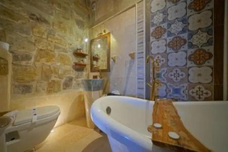 Eyes Of Cappadocia Cave - 189