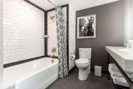 Cambria New Orleans Downtown Warehouse District - 10