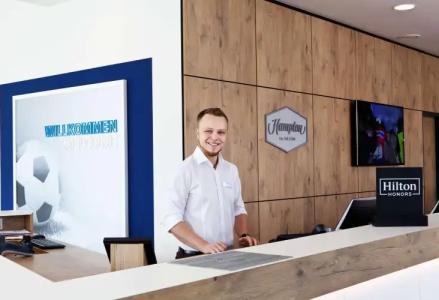 Hampton By Hilton Aachen Tivoli - 23