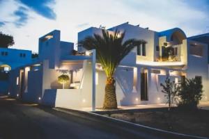 Hotels in Fira