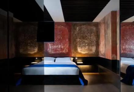 STRAF, Milan, a Member of Designs - 115