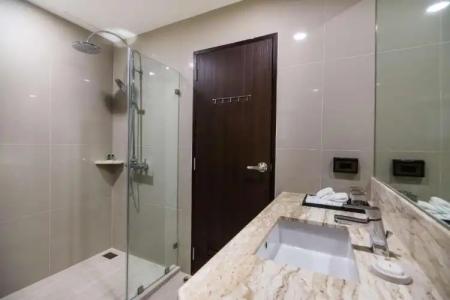 SureStay Plus by Best Western Sukhumvit 2 - 105