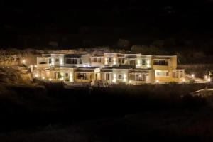 Elaia Villas, Lakki