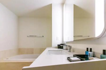 Fontainebleau Miami Beach - 14