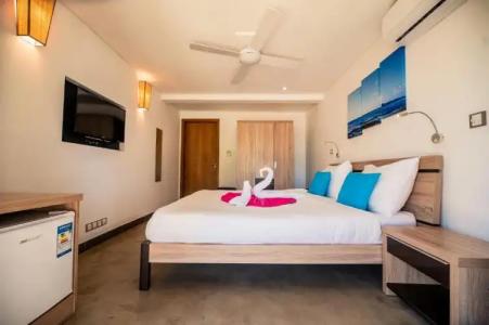 Toparadis Guest House - 104