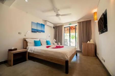 Toparadis Guest House - 129