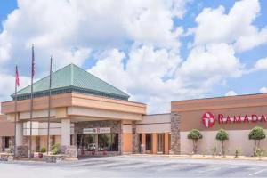 Ramada by Wyndham Macon, Macon