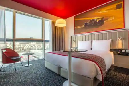 Park Inn by Radisson Dubai Motor City - 100
